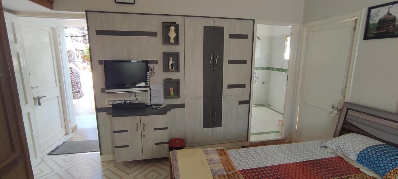 Homestay 